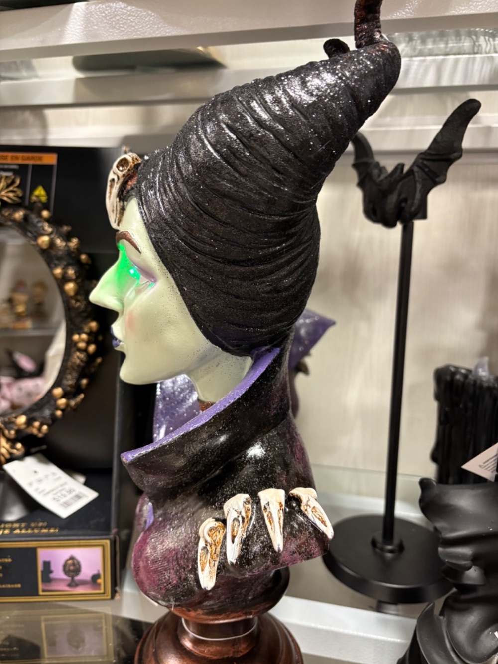 Rare Maleficent Halloween Bust LED light up eyes - Picture 5 of 7